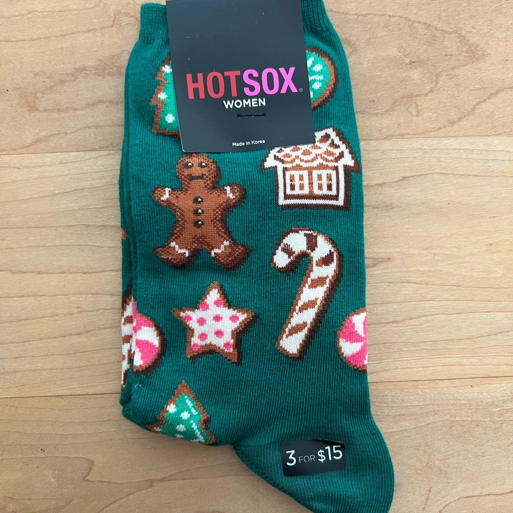 Hot Sox Women's Holiday Christmas Gingerbread Socks - Green with Festive Designs
